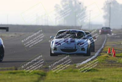 media/Jan-18-2026-CalClub SCCA (Sun) [[8bc6468723]]/Group 7 Race/Turn 1/